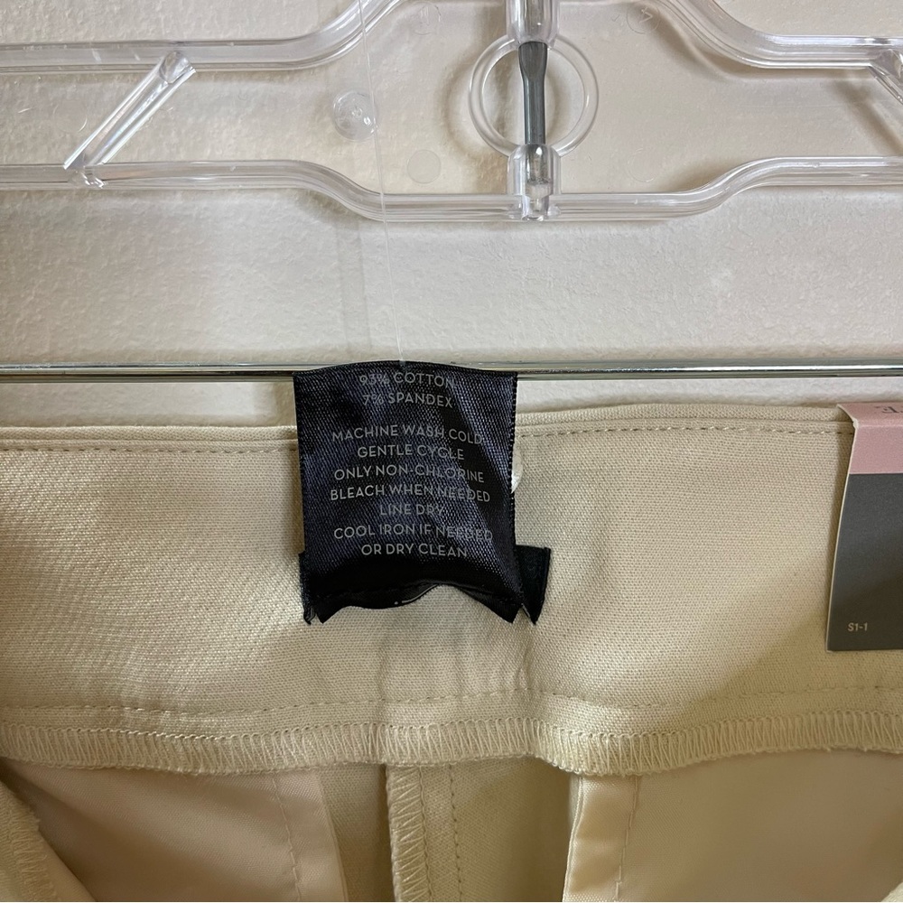 NWT Ann Taylor “Straight Through Hip & Thigh” ankle length pants 00P cream - Picture 3 of 7